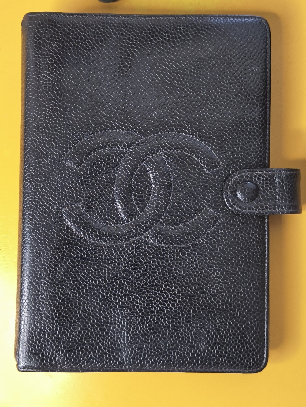 Chanel Vintage Medium Caviar CC Agenda Planner Black Gold Rings Made in France